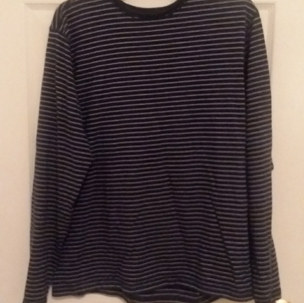 John Bartlett men's large long sleeve shirt